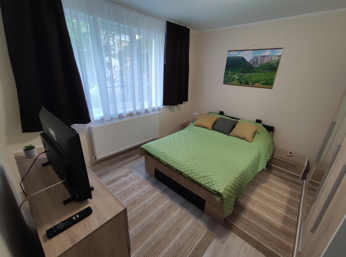 Zoldrebi Apartment Turda Dış mekan fotoğraf